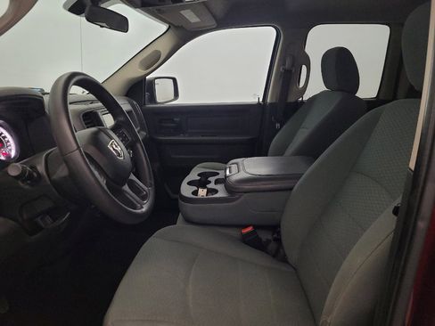 Used 2017 RAM 1500 Express AWD/4WD image 17