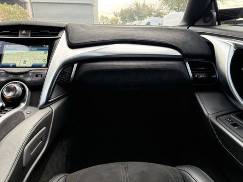 Used 2017 Acura NSX image 7