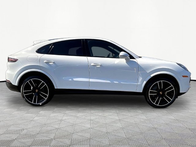 Used 2023 Porsche Cayenne S w/ Premium Package Plus AWD/4WD image 8