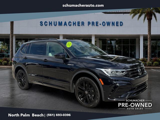 Used 2022 Volkswagen Tiguan SE R-Line AWD/4WD image 1