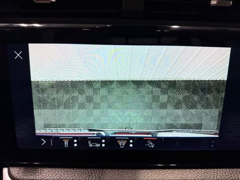 Used 2024 GMC Sierra 2500 Denali w/ Denali Reserve Package AWD/4WD image 37