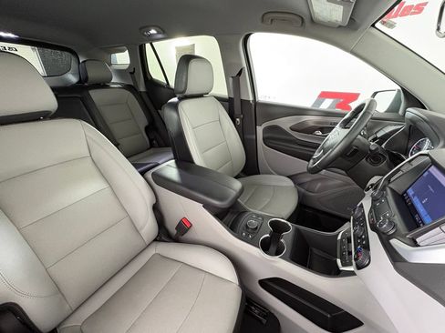Used 2023 GMC Terrain SLT w/ Infotainment Package II FWD image 33