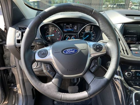 Used 2014 Ford Escape Titanium w/ Equipment Group 401A FWD image 19