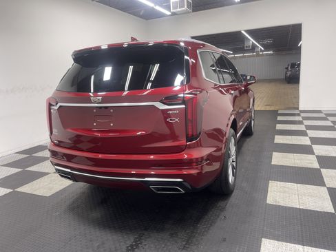 Used 2020 Cadillac XT6 Premium Luxury image 5