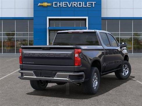 Used 2024 Chevrolet Silverado 1500 W/T w/ WT Value Package AWD/4WD image 4