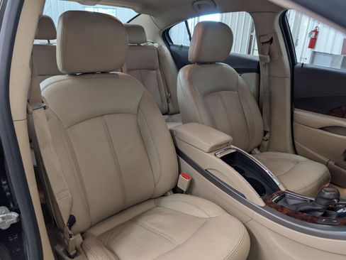 Used 2013 Buick LaCrosse Leather AWD/4WD image 6