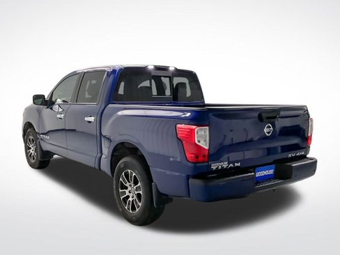 Used 2021 Nissan Titan SV w/ SV Convenience Package AWD/4WD image 7