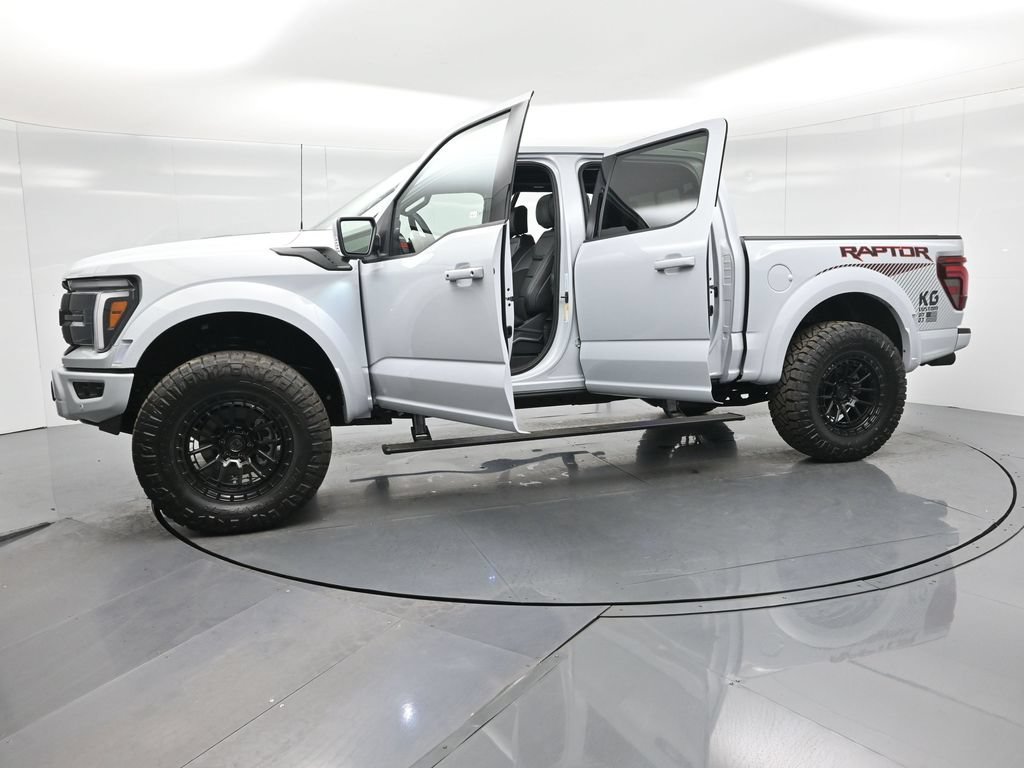 Used 2025 Ford F150 Raptor AWD/4WD image 36