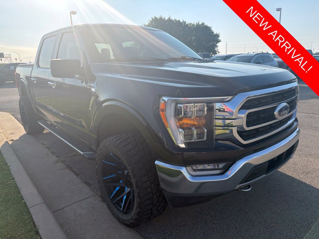 Used 2021 Ford F150 XLT w/ Equipment Group 302A High AWD/4WD image 3