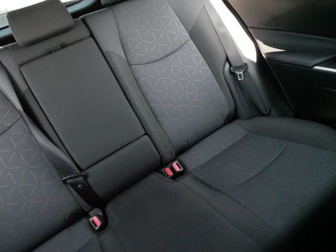 Certified 2025 Toyota RAV4 XLE AWD/4WD image 14