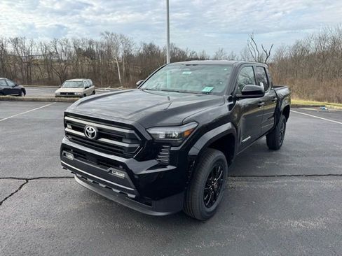 New 2026 Toyota Tacoma SR5 image 7