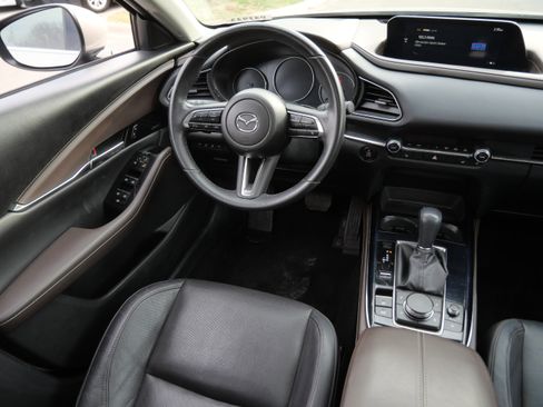 Used 2024 MAZDA CX-30 AWD 2.5 S w/ Premium Package image 9