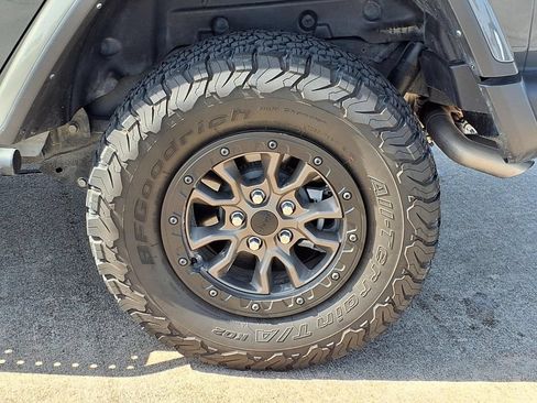 Used 2023 Jeep Wrangler Unlimited Rubicon 392 w/ Trailer Tow Package AWD/4WD image 32