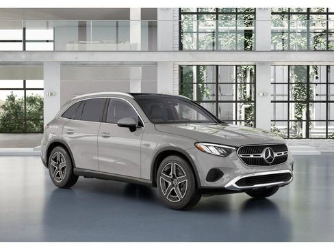 New 2026 Mercedes-Benz GLC 300 image 11