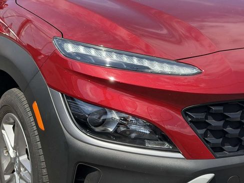 Certified 2023 Hyundai Kona SE AWD/4WD image 10