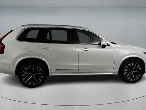 Certified 2026 Volvo XC90 B6 Plus w/ Protection Package Premier AWD/4WD image 3