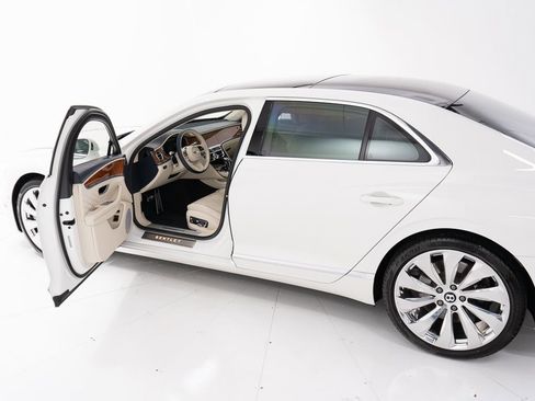 Certified 2024 Bentley Flying Spur Azure AWD/4WD image 9