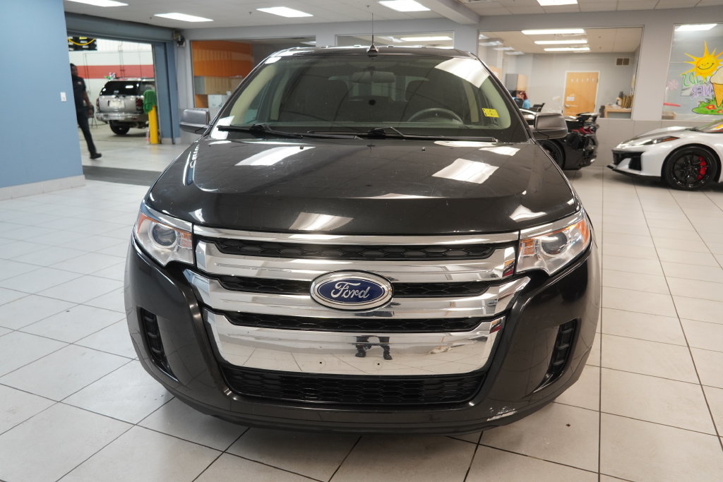 Used 2014 Ford Edge SE FWD image 14