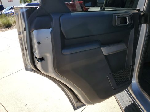 Used 2023 Ford Bronco Outer Banks image 16