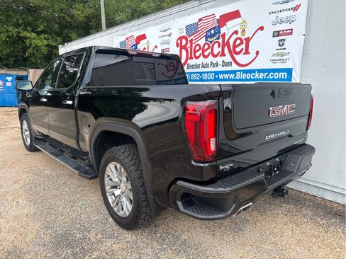 Used 2021 GMC Sierra 1500 Denali w/ Driver Alert Package II AWD/4WD image 8