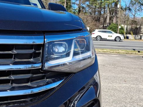 Used 2023 Volkswagen Atlas SE image 9