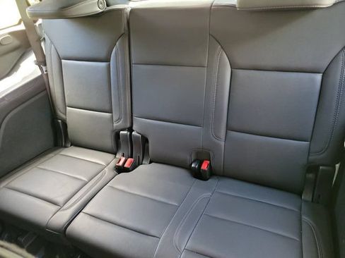 Used 2025 Chevrolet Tahoe LT AWD/4WD image 10