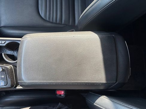 Used 2023 Kia Sportage SX FWD image 12