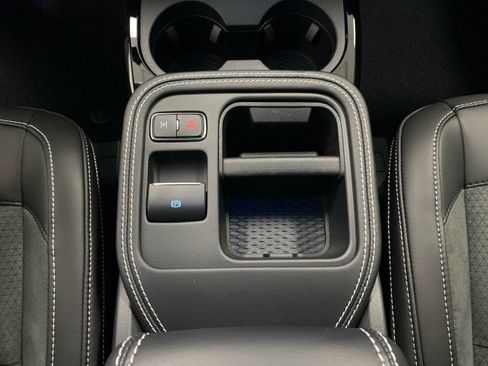 New 2025 Ford Mustang Mach-E GT w/ Bronze Appearance Package image 26