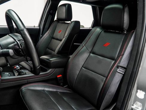 Used 2023 Dodge Durango R/T image 37