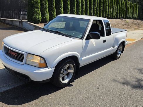 Used 2001 GMC Sonoma 2WD Extended Cab image 1