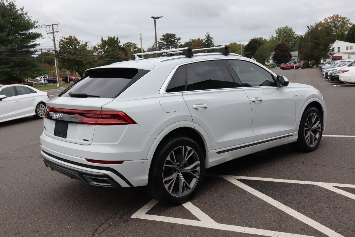 Used 2023 Audi Q8 Premium Plus AWD/4WD image 6