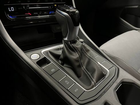 New 2026 Volkswagen Jetta SE image 14