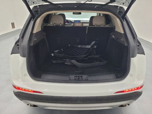 Used 2022 Lincoln Corsair AWD w/ Equipment Group 101A image 29