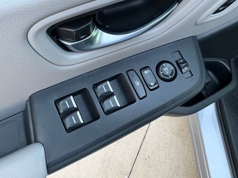 Certified 2024 Honda Pilot EX-L image 12