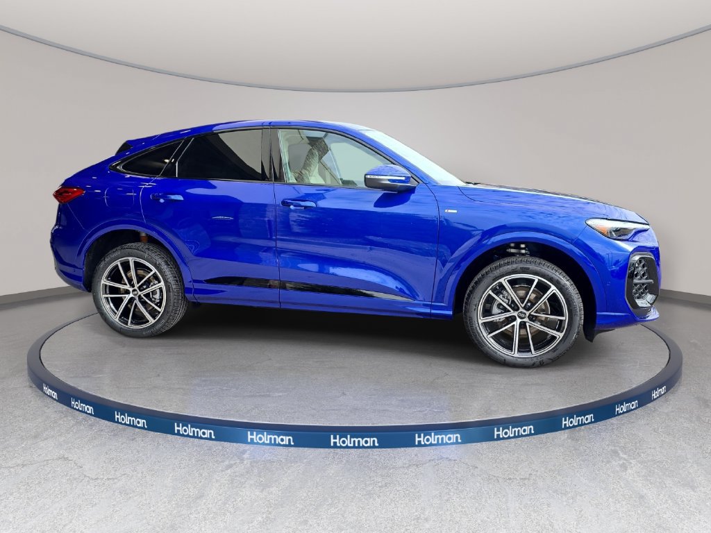 New 2026 Audi Q5 Premium Plus AWD/4WD image 4