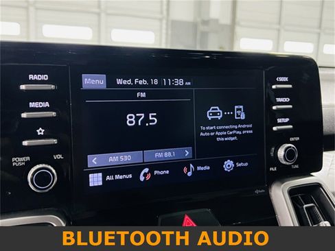 Used 2022 Kia Sorento LX image 6