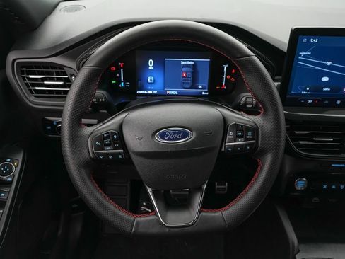 Used 2024 Ford Escape ST-Line w/ Tech Pack #1 FWD image 14
