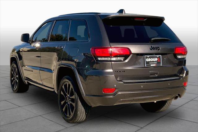 Certified 2018 Jeep Grand Cherokee Altitude AWD/4WD image 12