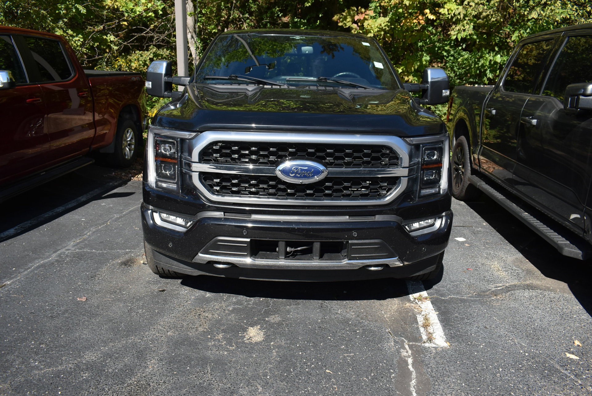 Used 2023 Ford F150 Platinum w/ FX4 Off-Road Package AWD/4WD image 2