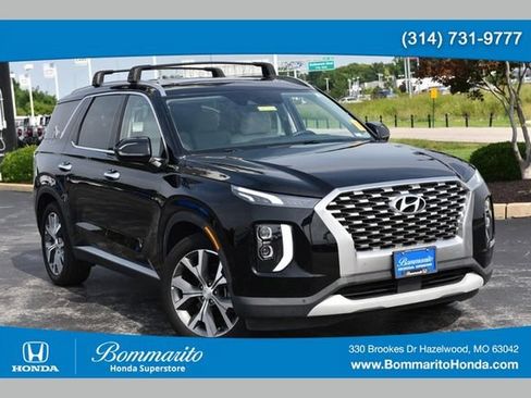 Used 2022 Hyundai Palisade SEL w/ 8P Bench Seat Package FWD image 1
