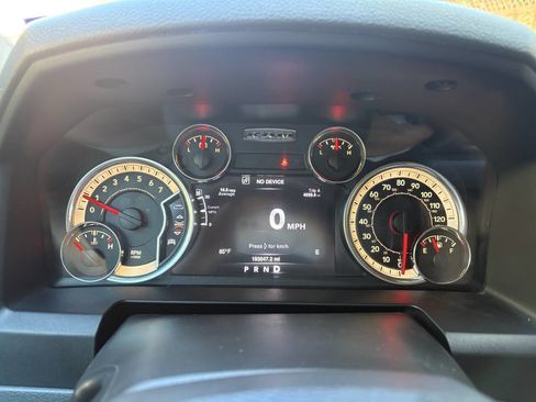 Used 2016 RAM 1500 Lone Star image 12