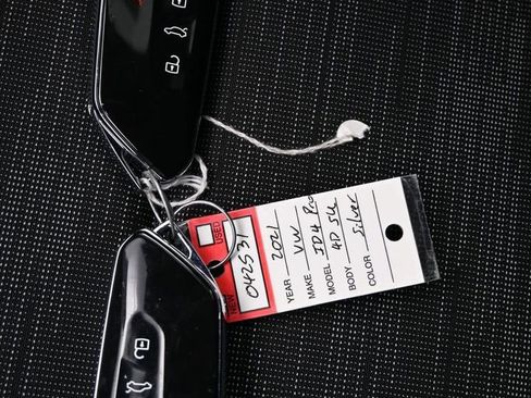 Used 2021 Volkswagen ID.4 Pro image 27