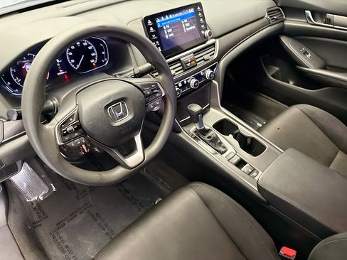 Used 2021 Honda Accord LX image 7