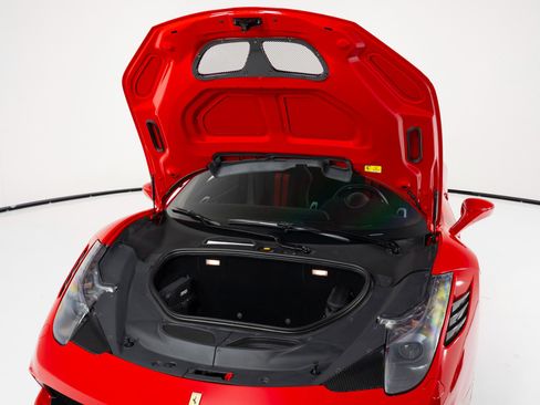 Used 2015 Ferrari 458 Speciale A image 61