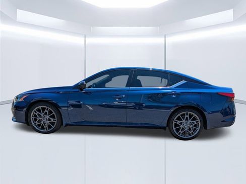 Used 2023 Nissan Altima 2.0 SR image 7