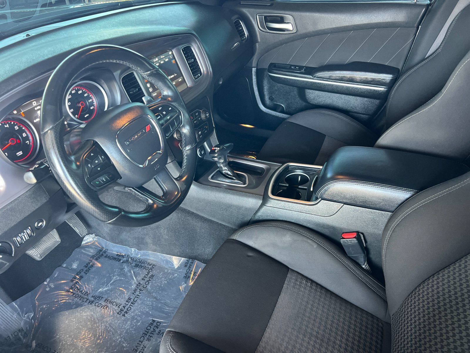 Used 2023 Dodge Charger R/T RWD image 9