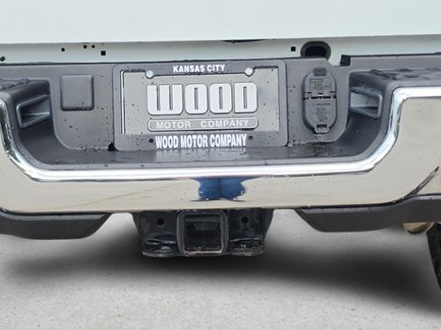 Used 2024 RAM 2500 Tradesman w/ Chrome Appearance Group AWD/4WD image 17