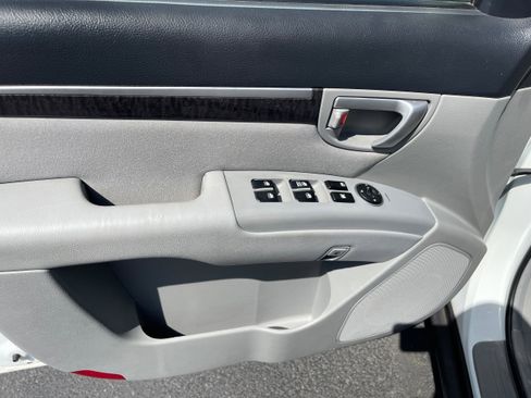 Used 2007 Hyundai Santa Fe GLS image 11