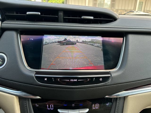 Used 2017 Cadillac XT5 Luxury w/ Driver Awareness Package FWD image 46