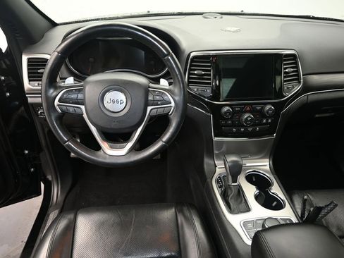 Used 2019 Jeep Grand Cherokee Limited w/ Luxury Group II image 17